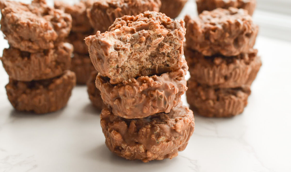 No-Bake Chocolate Peanut Butter Crunch Cups Recipe