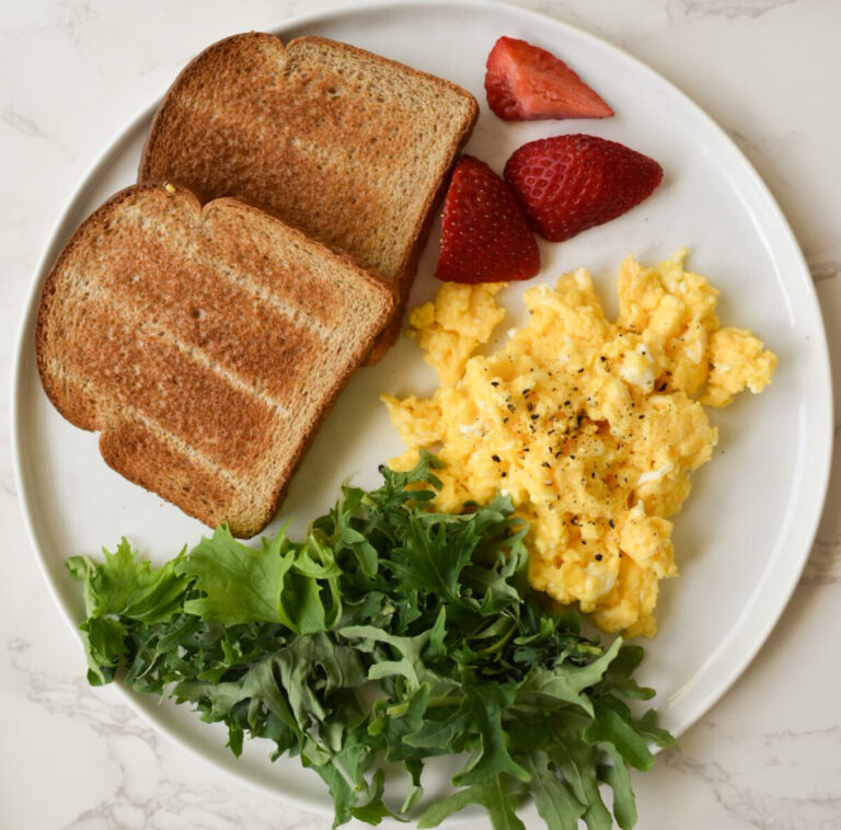 cottage cheese eggs, high protein breakfast