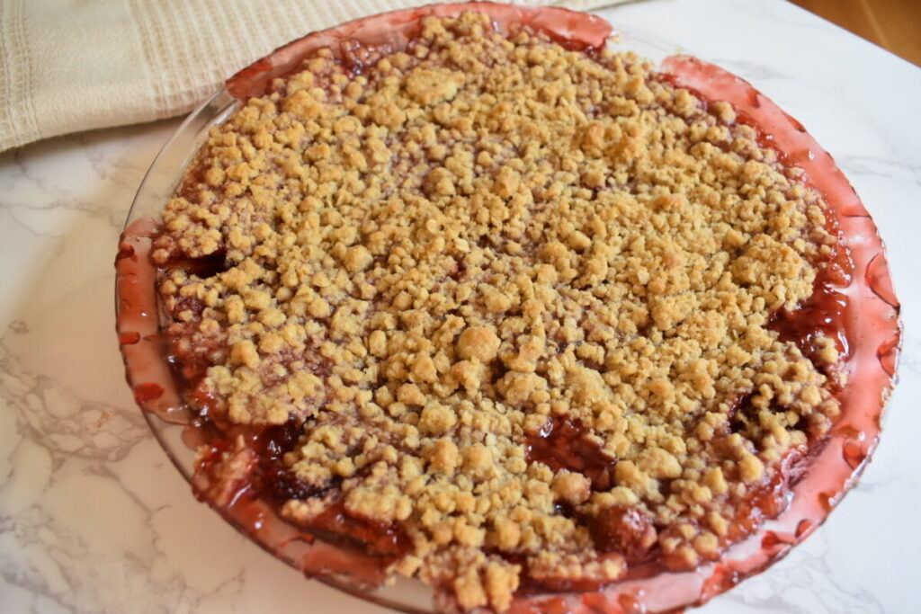 strawberry rhubarb pie
