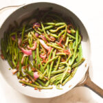 Garlic Green Beans with Soy Sauce and Red Onion