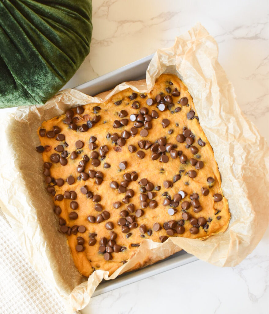 freshly baked pumpkin protein bars