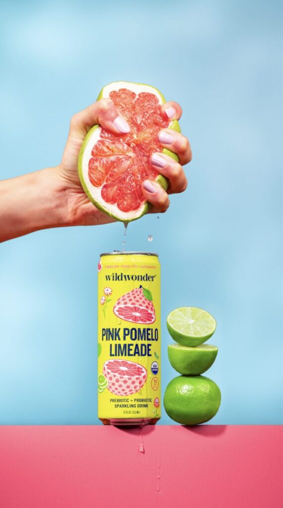 Sparkling probiotic drink with citrus slices and ice
