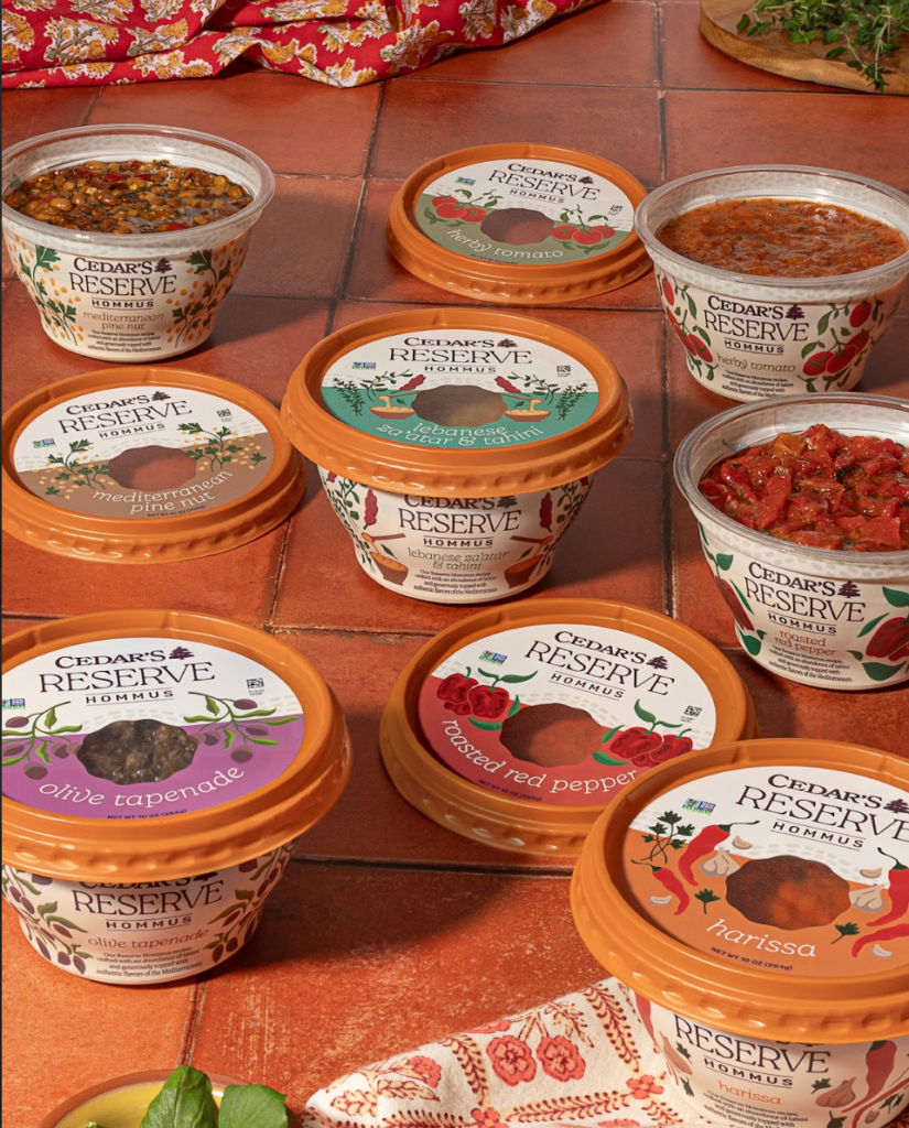 Cedar's Reserve Hommus with fresh vegetables and pita